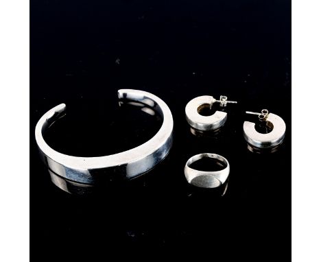 Various Danish sterling silver jewellery, including heavy plain form cuff bracelet by Munnecke, 38.1g total (3)No damage, rin