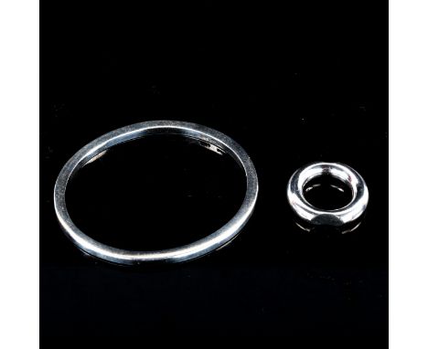 SOLVSMEDIEN I KOLDING - a heavy Danish sterling silver stylised ring, size M, and a similar Danish sterling  slave bangle, in