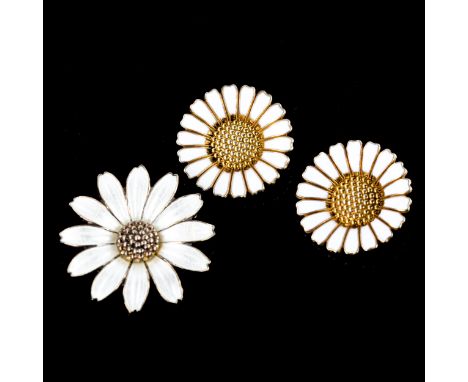 BERNHARD HERTZ - a pair of Danish vermeil sterling silver and white enamel daisy pattern clip-on earrings, diameter 25.1mm, a