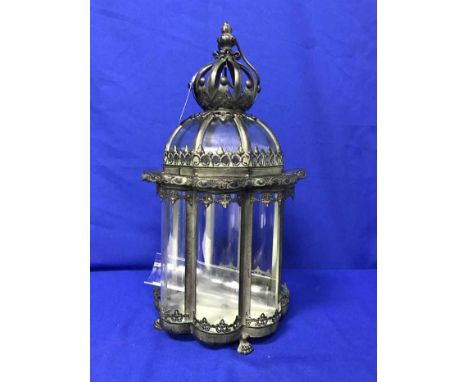 MODERN REPRODUCTION VICTORIAN STYLE LANTERN