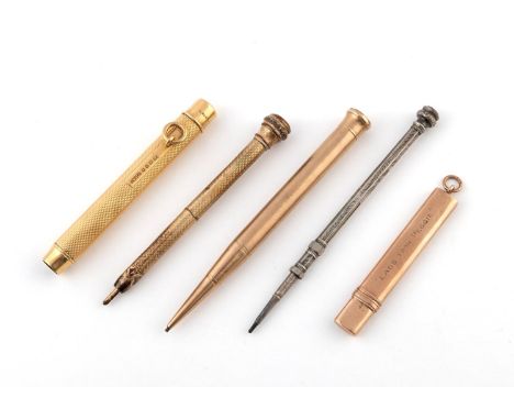 AN 18CT GOLD PROPELLING PENCIL BY S. MORDAN &amp; CO. the body with engine turned decoration, maker's initials, 8.2cm long, 3