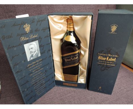 A bottle of Johnnie Walker Blue Label Blended Scotch Whisky, bottle number FA 726181 JW, 43% vol, 1L, in presentation box and