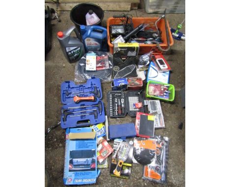 Tools and car items