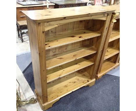 Pine free standing four shelf bookcase 100 x 32 x 120 cm H