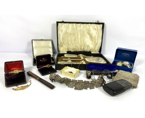 A quantity of miscellaneous jewellery and related ephemera, including a cased Rotary gents watch, a silver quarter dollar on 