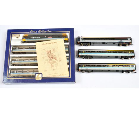 Lima 149779 ScotRail Train Pack. Containing BR Grey Class 47 "Greyfriars Bobby" Diesel plus 2x unboxed additional 1st class c