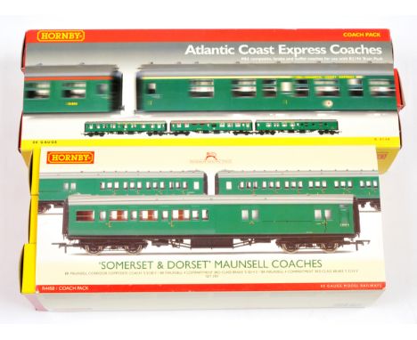 Hornby (China) pair of BR Coach packs consisting of R4140 'Atlantic coast Express' with Composite, Buffet and Brake coaches a