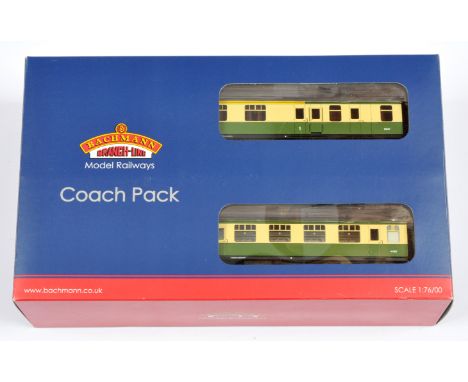 Bachmann 39-000J West Highland Triple Coach Pack - Exclusive Issue. Containing 3x Mk.1 coaches, West Highland Line - Green &a