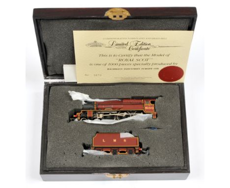 Bachmann OO Gauge Ref 31-275 Limited Edition 4-6-0 Loco and Tender LMS maroon Royal Scot Class "Royal Scot". Certificate No.3