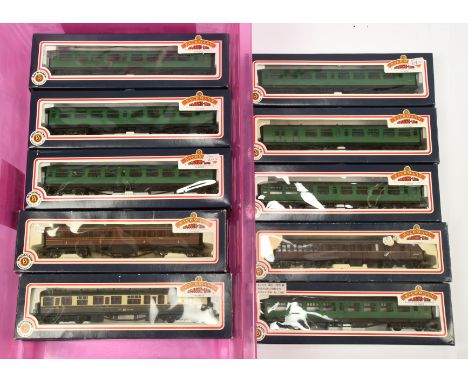 Bachmann 00 Gauge Group of Passenger coaches consisting of Bullied Br green *10, BR Mk1 Maroon Suburban *2, Collett GWR *2 an