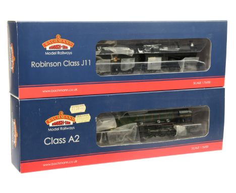 Bachmann 00 Gauge pair of BR Steam outline Locomotives consisting of 31-529 4-6-2 Loco &amp; Tender lined green Class A2 'Iri