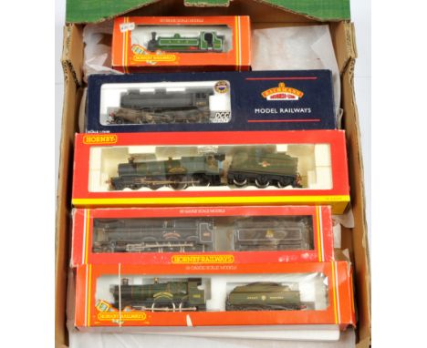 Hornby Railways/Bachmann 00 Gauge group of steam outline Locomotives consisting of R392 4-4-0 Loco &amp; Tender GWR County cl