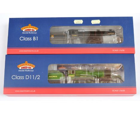 Bachmann 00 Gauge pair of BR Steam outline Locomotives consisting of 31-714 4-6-0 Loco &amp; Tender Lined Black class B1 'A. 