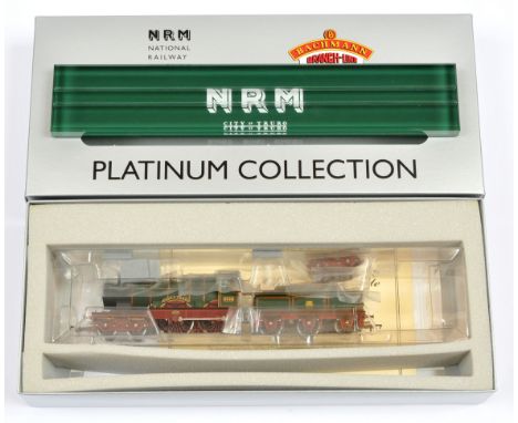 Bachmann Platinum Collection 31725 NRM GWR 4-4-0 City of Truro 3440, comes with clear bags of detailing parts, acrylic displa