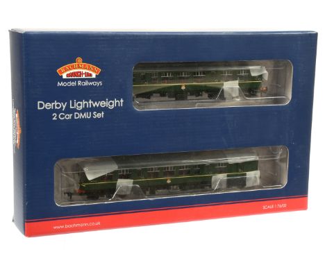 Bachmann OO Gauge 2-car DMU Set consisting of 32516 Derby Lightweight 2-car DMU No.M79010 and M79602, green with speed whiske