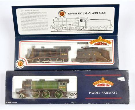 Bachmann Pair of LNER Steam locomotives. Comprising 31-850 0-6-0 LNER Black 1974 Class J39 Loco &amp; Tender; 32-279 2-6-0 LN