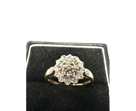 9ct Gold Diamond Cluster Dress Ring (2.5g)