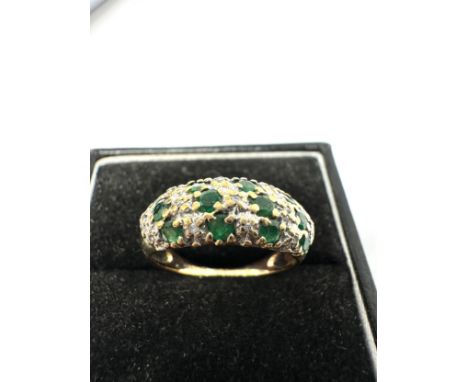 9ct Gold Diamond &amp; Emerald Dress Ring (2.8g)