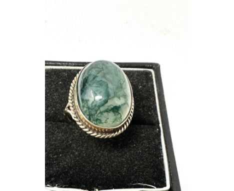 9ct Gold Moss Agate Dress Ring (7.3g)