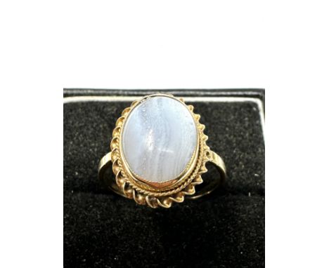 9ct Gold Lace Agate Dress Ring (2.8g)