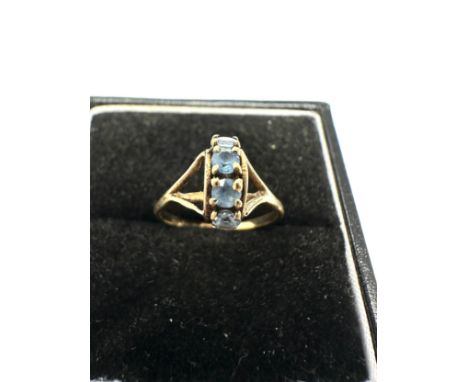 9ct Gold  Spinel Set Ring (1.2g)