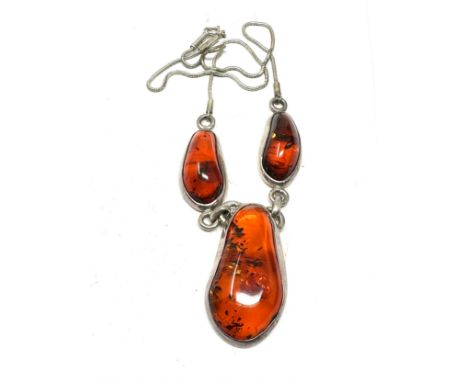 A Silver Statement Baltic Amber Necklace (28g)