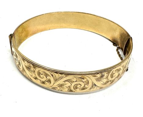 A Vintage 9ct Rolled Gold Floral Design Bangle (39g)