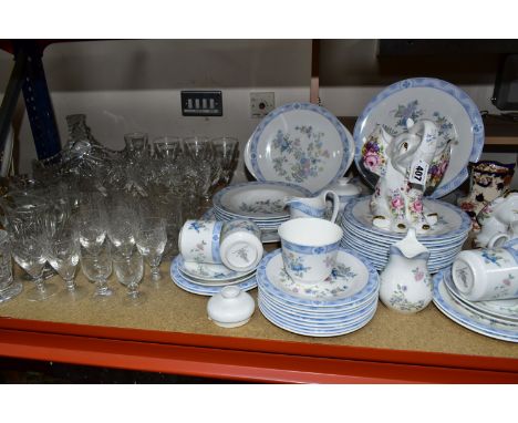 A ROYAL DOULTON 'CONISTON' PATTERN H5030 PART DINNER SET AND CUT GLASSWARE, comprising a set of six hock glasses, five whisky