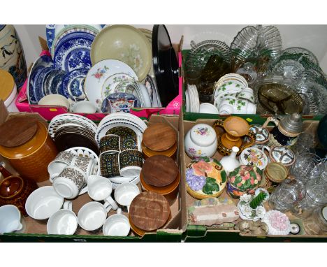 FOUR BOXES AND LOOSE CERAMICS AND GLASSWARES, to include a twenty piece mid twentieth century J &amp; G Meakin Tuscany tea se