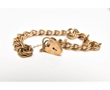 A 9CT GOLD BRACELET, double oval link bracelet fitted with a heart padlock clasp, hallmarked 9ct London, with additional safe