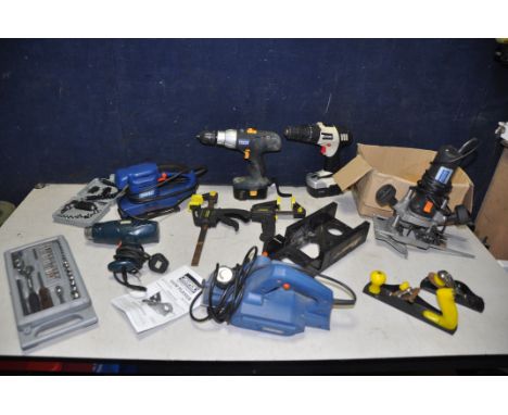 A SELECTION OF POWERTOOLS to include a Draper electric planer, Draper orbital sander, Black and Decker CD701 heat gun, Power 