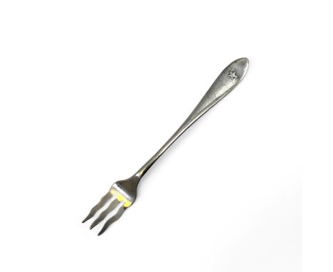 An early 20th century White Star Line first class silver plated pickle fork, by Elkington &amp; Co, with a WSL star insignia 