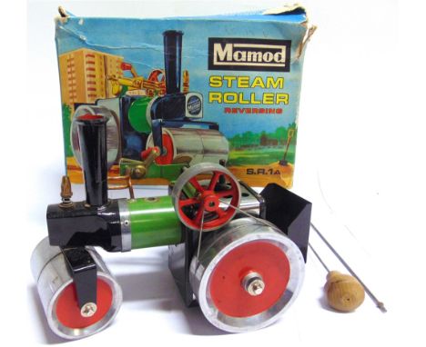 A MAMOD S.R.1A STEAM ROLLER  generally good condition (previously fired; lacking boiler safety valve and overflow plug), comp
