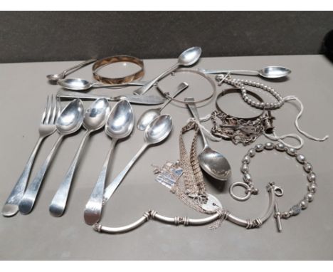 BAG OF MISCELLANEOUS HALLMARKED SILVER INCLUDES CUTLERY BANGLES AND PADLOCK BRACELET 238G