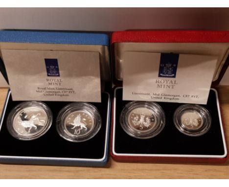 UK 1992 SILVER PROOF TEN PENCE TWO COIN SET IN ORIGINAL BOX WITH CERTIFICATE OF AUTHENTICITY TOGETHER WITH ROYAL MINT 1990 SI