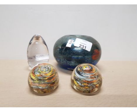 3 GLASS PAPERWEIGHT PLUS CELLO ART GLASS TEA LIGHT HOLDER