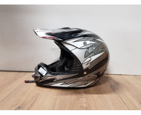 DUCHINNI MOTORBIKE HELMET