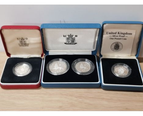 1992 SILVER PROOF TEN PENCE TWO COIN SET WITH CERTIFICATE AUTHENTICITY ALSO INCLUDES TWO SILVER 1 POUND COINS IN ORIGINAL CAS