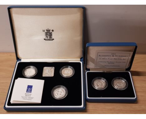 5 UK SILVER PROOF 1 POUND COINS HOUSED IN 2 ORIGINAL CASES