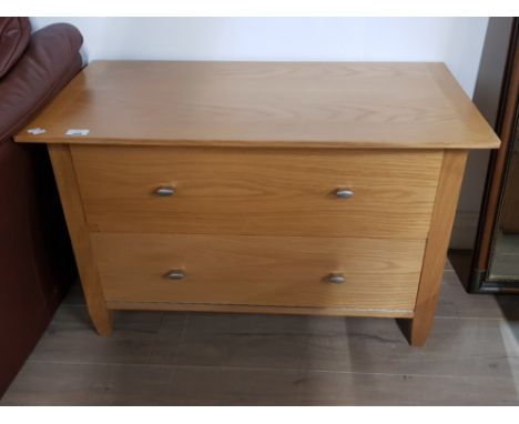 LIGHT OAK 2 DRAWER CHEST OF DRAWERS