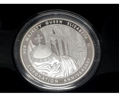 UK 2013 ROYAL MINT CASED 5OZ SILVER 10 POUND COIN TO COMMEMORATE THE 60TH ANNIVERSARY OF THE QUEENS CORONATION IN CASE OF ISS