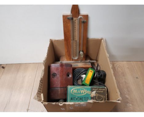 A BOX OF MISCELLANEOUS VINTAGE TOOLS INC GALLOWAY LABORATORY APPARATUS MICROMETER