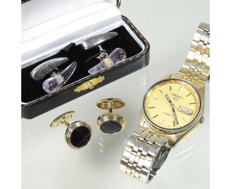 A pair of Links of London gentleman's cufflinks, boxed, together with a pair of Rotary cufflink's and a Seiko gentleman's wri