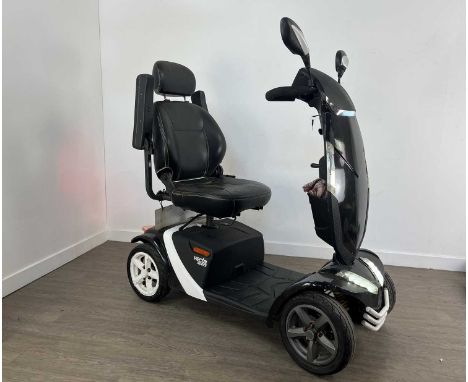 RASCAL VECTA SPORT ELECTRIC MOBILITY SCOOTER with two keysThe chair does appear to have some charge left in it, however no ch