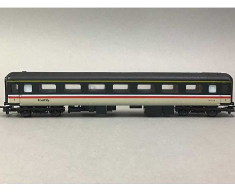 COLLECTION OF MODEL RAILWAY including Lima and other carriages and trackAdditional images have been added.