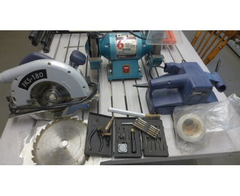 A Clarke grinder, a Ferm skill saw and a Ferm sander - all working order