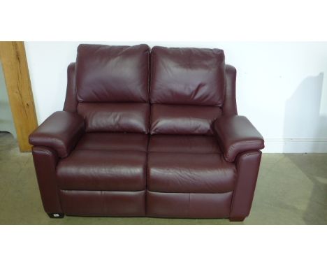 A Parker Knoll - Albany leather two seater sofa - 2 1/2 years old - Height 100cm x Width 142cm x Depth 96cmCondition report: 