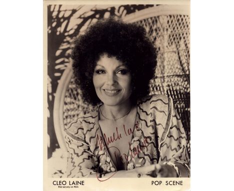 Cleo Laine signed 10x8 inch black and white vintage promo photo. Good condition. All autographs come. TV/Film, Entertainment 