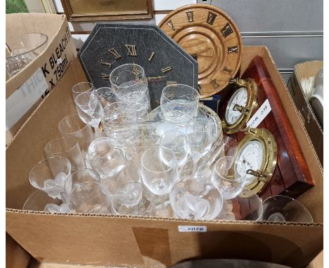 Quantity of Poole dinnerwares&nbsp;to include coffee pot, cups, saucers, plates, tureens, etc, a quantity of Gloswood Sheffie