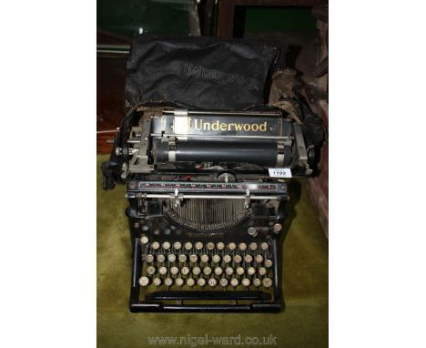 A vintage Underwood Typewriter in original soft case.